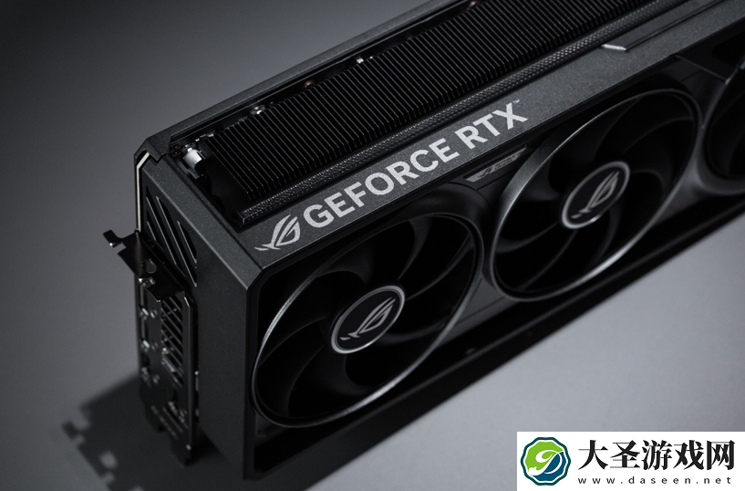 蛇年有新意！华硕携全新RTX