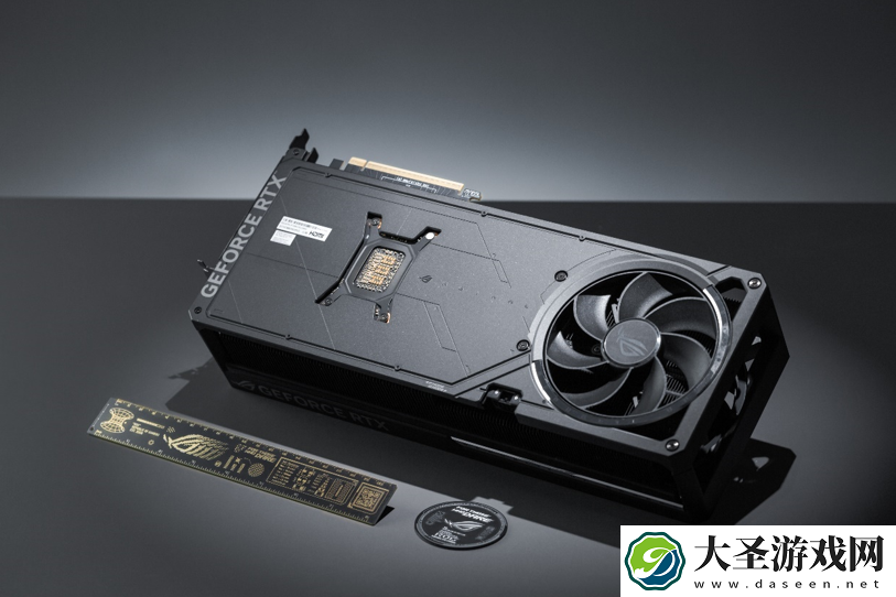 蛇年有新意！华硕携全新RTX
