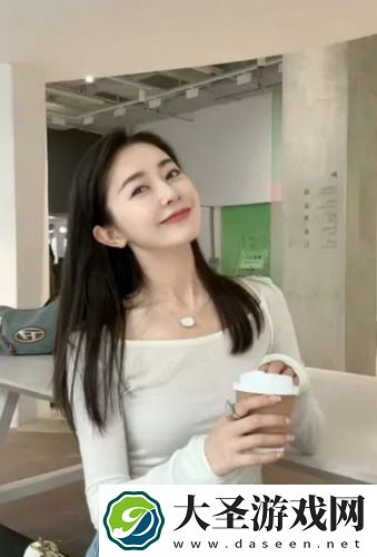 69美女直播的魅力何在？——小编深度解析直播界的女神现象！