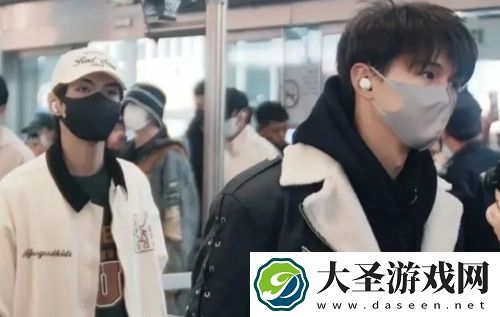 赵一博雪梨恋情持续发酵成果账号遭公司接管