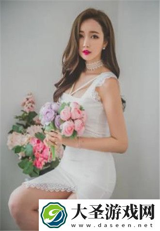 草莓香蕉菠萝蜜丝瓜怎么做夏日解暑的奇妙组合网友