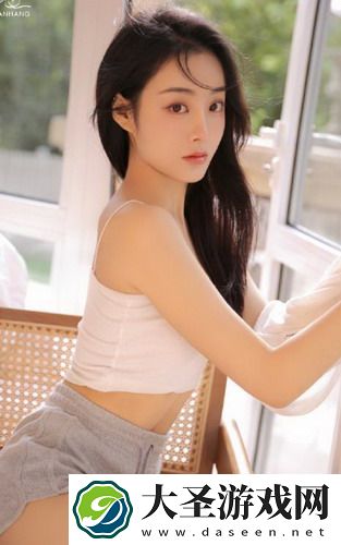 三亚精品高清影院的影片质量如何？网友亲测：年轻人们的追捧与惊喜无处不在！