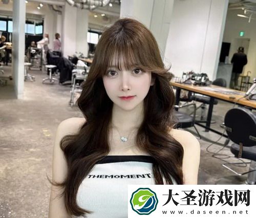 82岁老人找20多岁小伙子