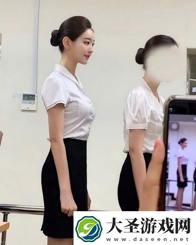 啊用力