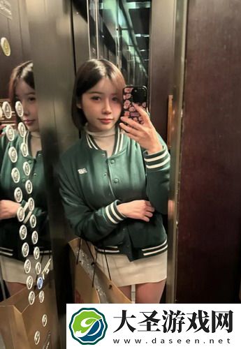 91娇喘高跟⭕⭕❌❌：性感魅力的步伐，时尚达人：欲罢不能的诱惑！