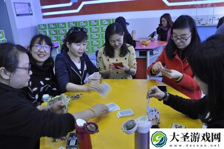 激烈运动中打扑克的别样趣味