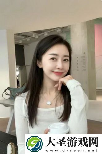 在爆❌喷水❌洗澡❌cos的奇妙世界中，探索角色扮演带来的无限乐趣与惊喜！