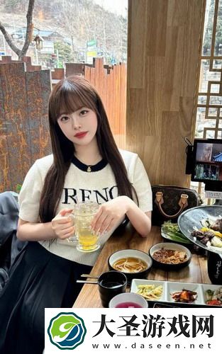 妈妈叫我老公我叫妈**名字，年轻人热议：这究竟是情感表达还是无奈的生活调侃？
