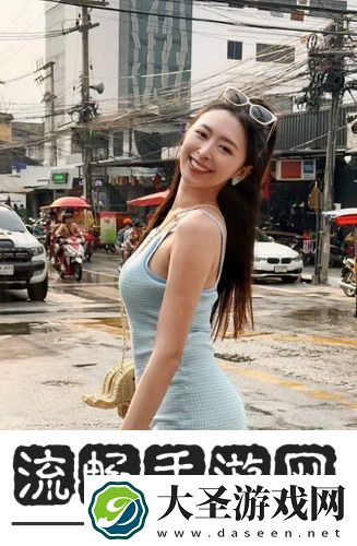 丰满的女邻居