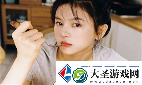 少女深夜偷偷在线观看！这部免费播放的电视剧藏着什么秘密