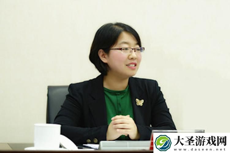 在“白洁美红”背后