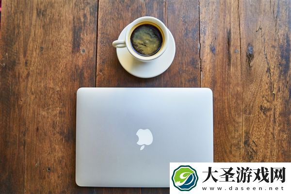 男子买2022年产二手苹果电脑 原购日期竟是1978年