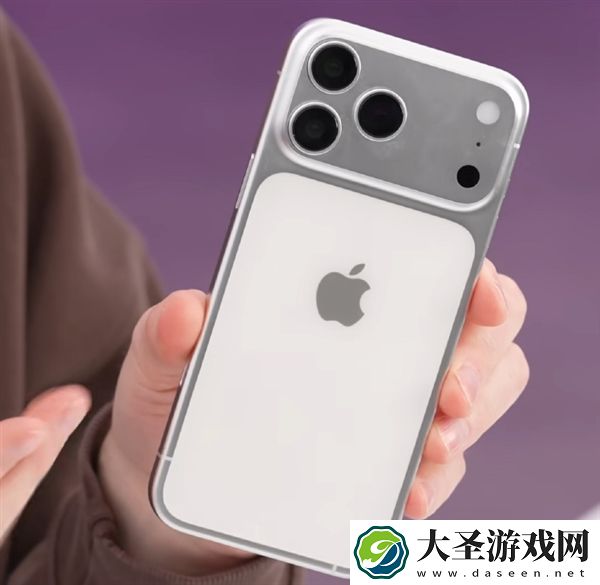 七年来外观首次大改！iPhone 17 Pro高保真机模曝光
