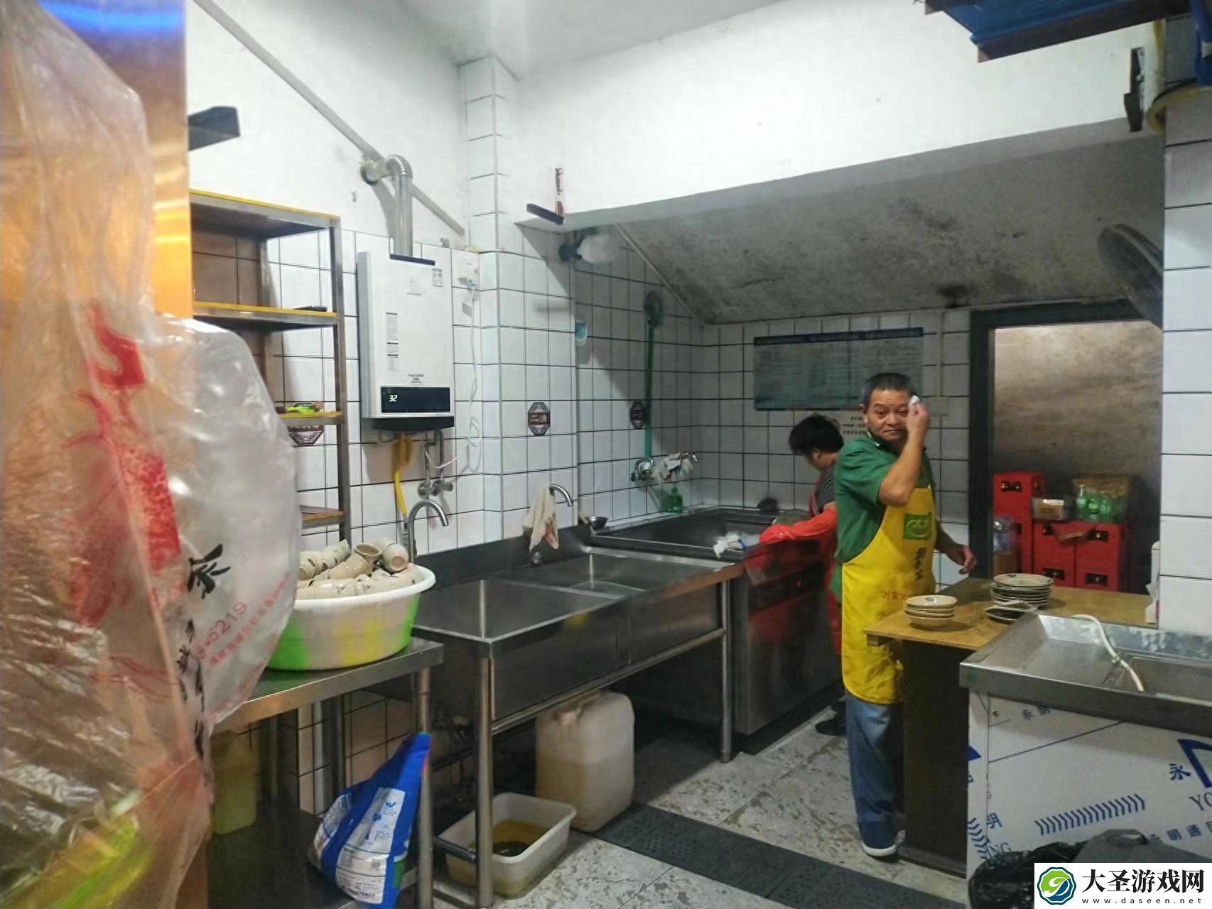 火锅实体店困境