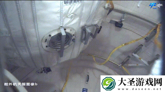 神舟十五号航天员**完成出舱活动全部既定任务！