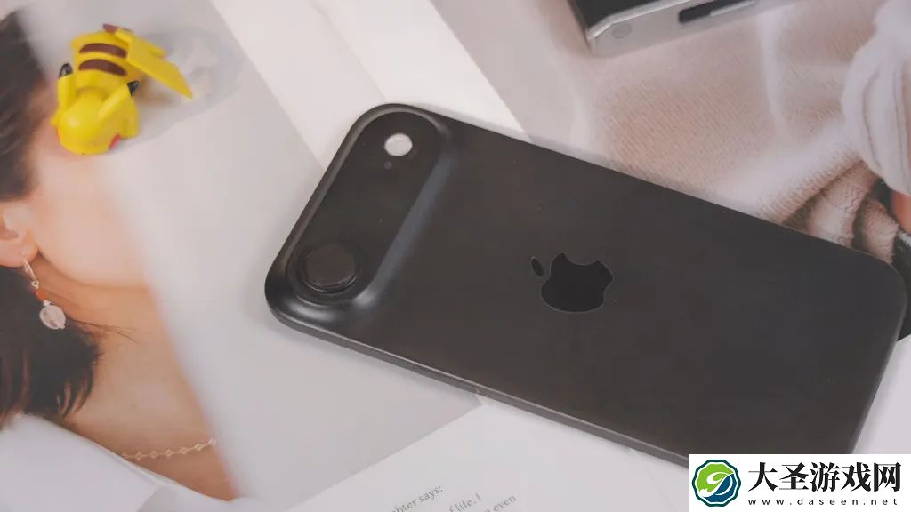 苹果 iPhone 17 系列革新设计