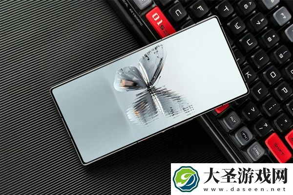 红魔10 Pro暗夜骑士新增16GB+512GB版